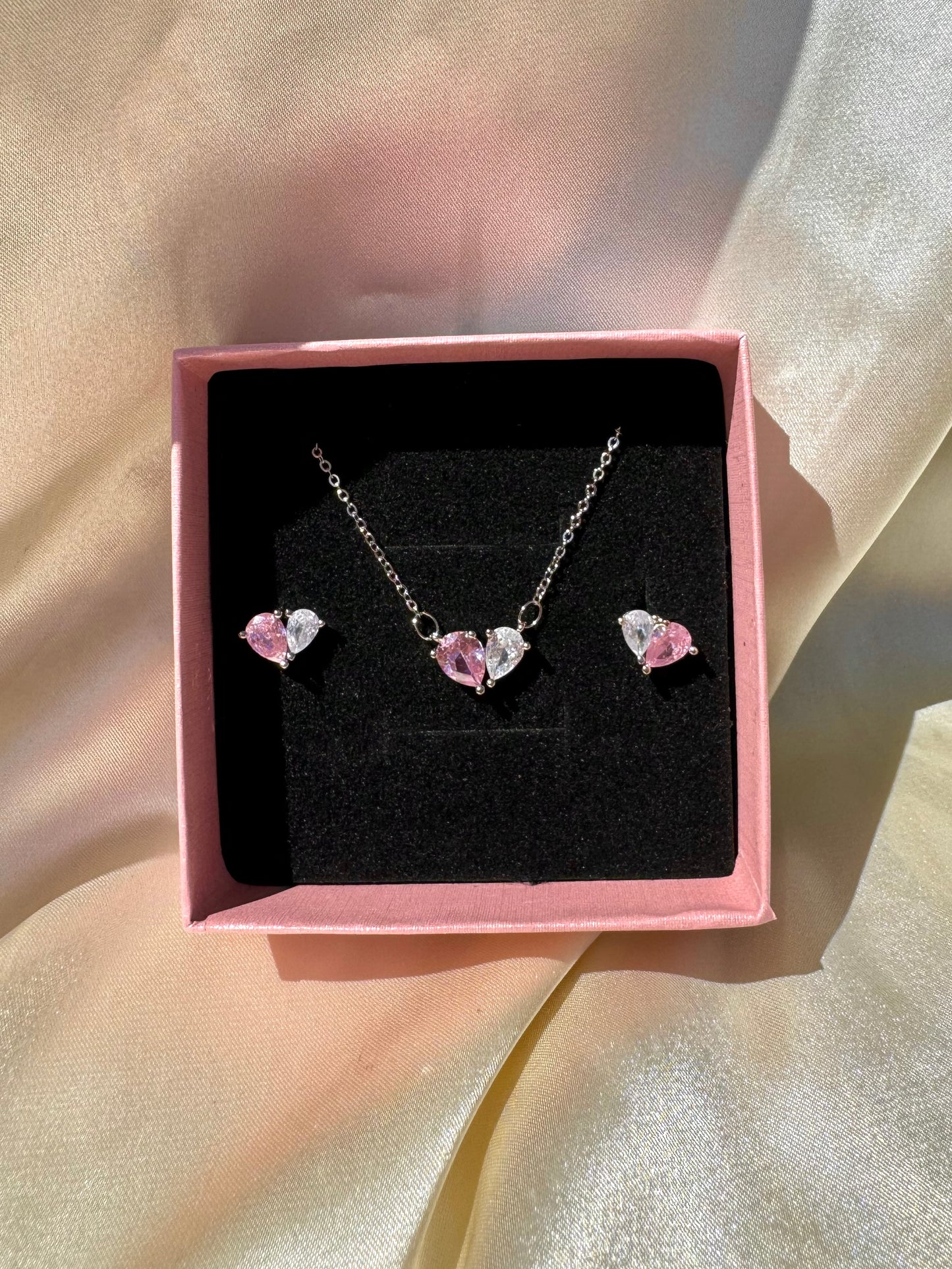 Комплект "Pink and White Diamonds"