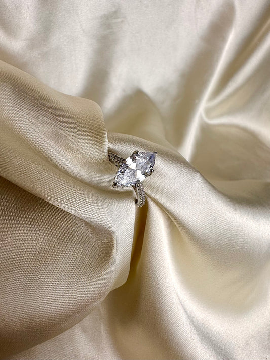 The Grand Marquise Ring